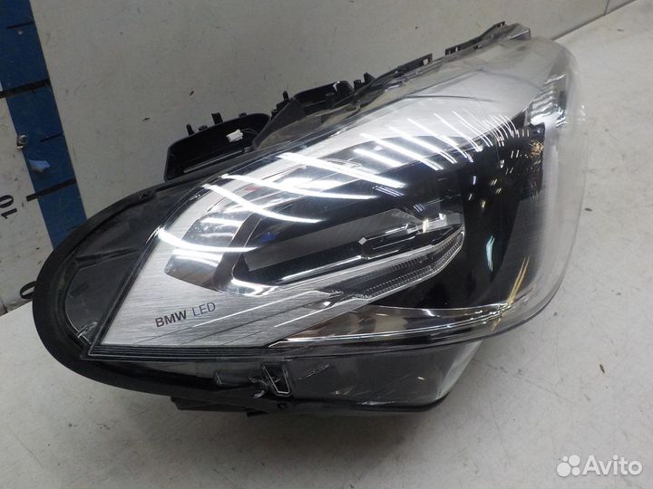 Фара правая BMW X2