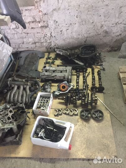 Двигатель в разборе