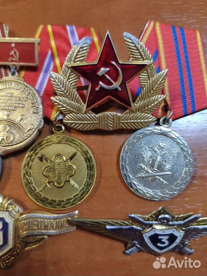 Значки юбилейные