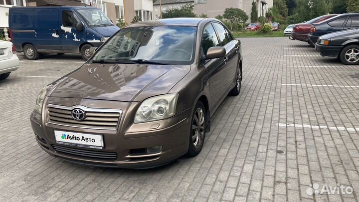 Toyota Avensis 1.8 AT, 2004, 265 700 км