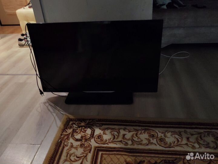 Телевизор SMART tv на запчасти