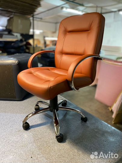 Кресло офисное