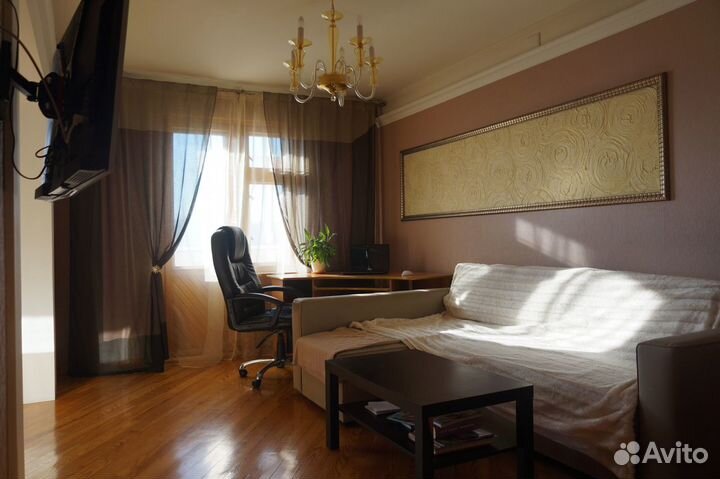 Люстра золотая, прозрачная (Eglo, Австрия)