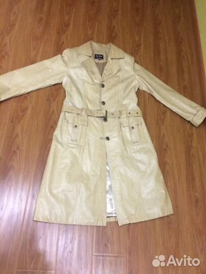 Плащи и куртки женские натуральная кожа