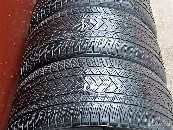 Pirelli Scorpion Winter 295/40 R21 111V