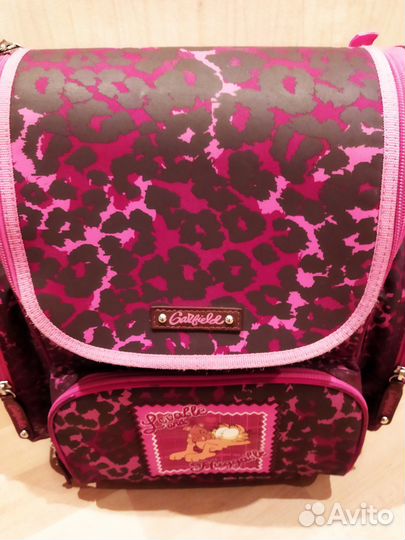 Рюкзак школьный