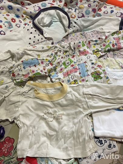 Детские футболки, кофточки