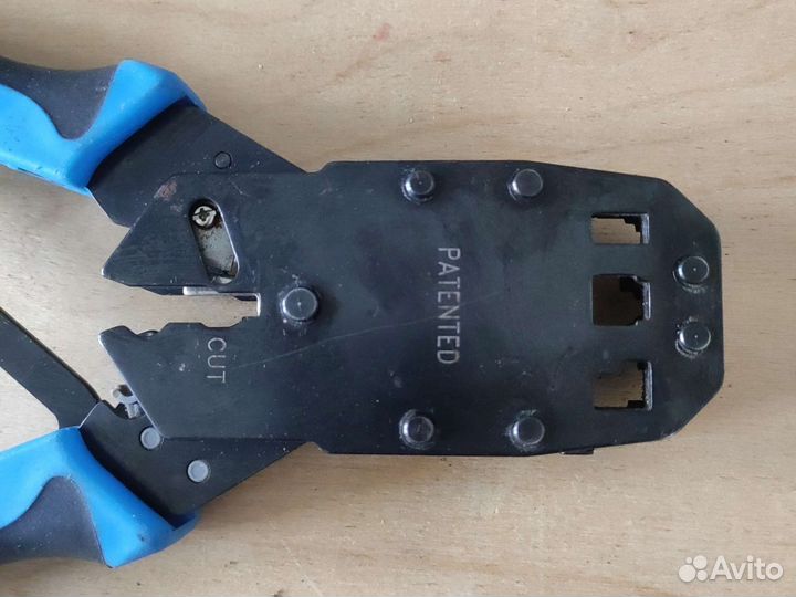 Обжимной инструмент Hyperline