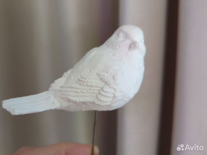 Фигурка птичка