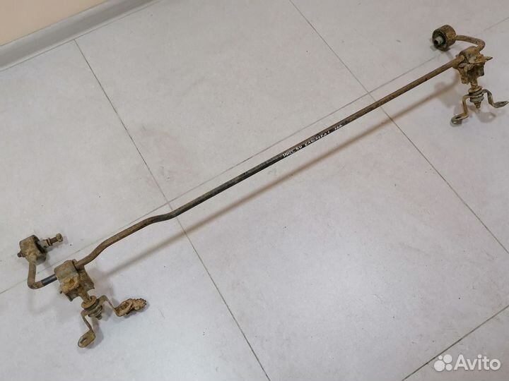 Стабилизатор зад.Nissan Bluebird 1983-90 универсал