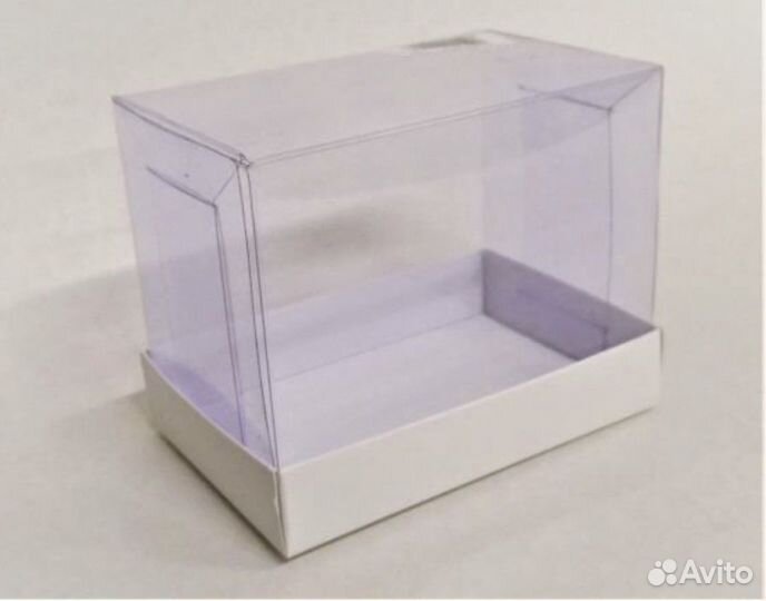 Коробка с пластиковой крышкой