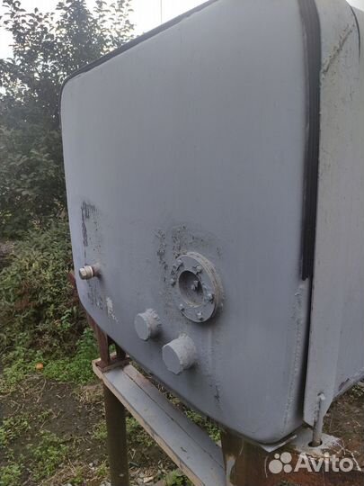 Цистерна,бак для воды