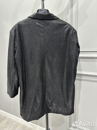 Пилжак черный блестящий вечерний