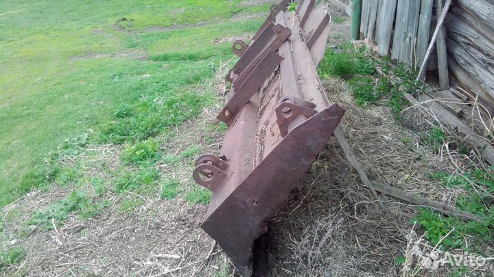 Отвал бульдозерный