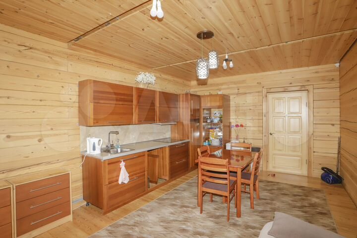 Дом 120 м² на участке 5 сот.