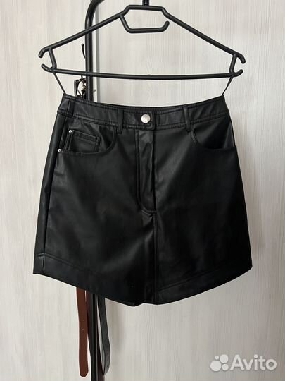 Юбка мини из эко кожи