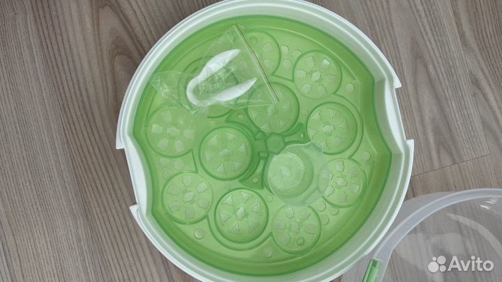 Стерилизатор для бутылочек новый