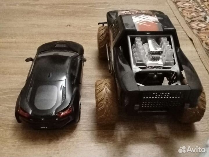 Машина на пульте управления