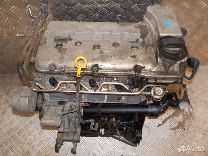 Двигатель VW Volkswagen Golf 4 Bora 2.3 AQN