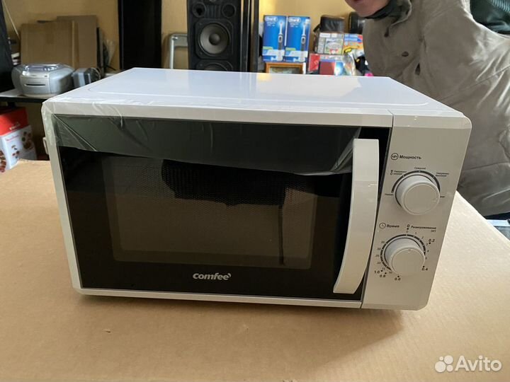 Новая Микроволновая печь comfee CMW 205