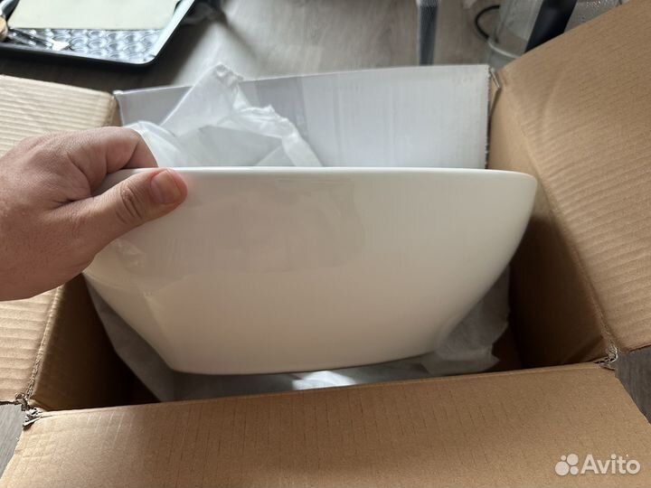 Раковина накладная