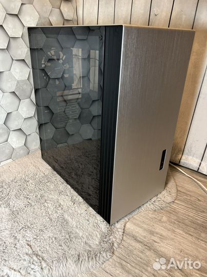 Корпус Jonsbo U6 Silver