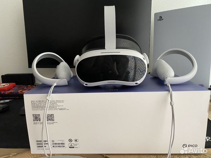 Автономный VR шлем Pico 4
