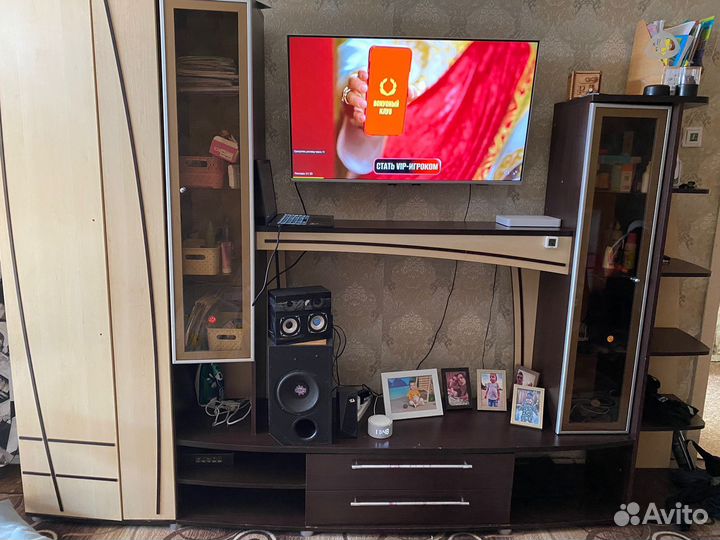 Шкаф стенка