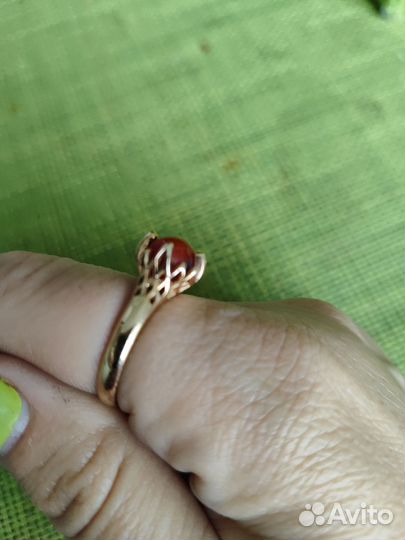 Кольцо с сердоликом