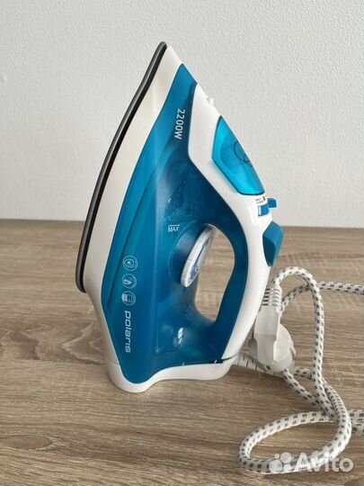 Утюг Polaris 2200w