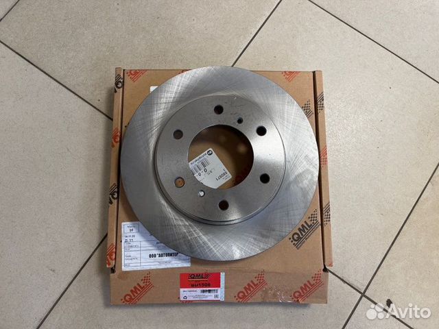 Тормозной диск передний Mitsubishi Pajero Sport 2