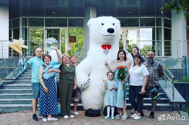 Поздравление от белого мишки. Медведь Умка