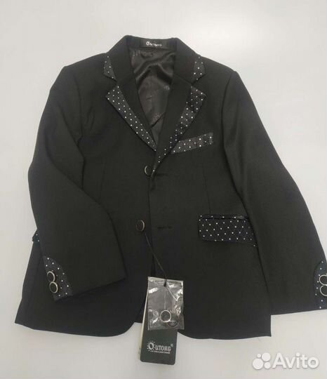 Костюм для мальчика новый
