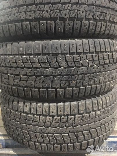 Dunlop SP Winter Ice 01 205/55 R16