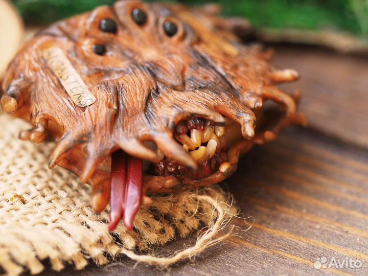 Чудовищная книга о чудовищах (Гарри Поттер)