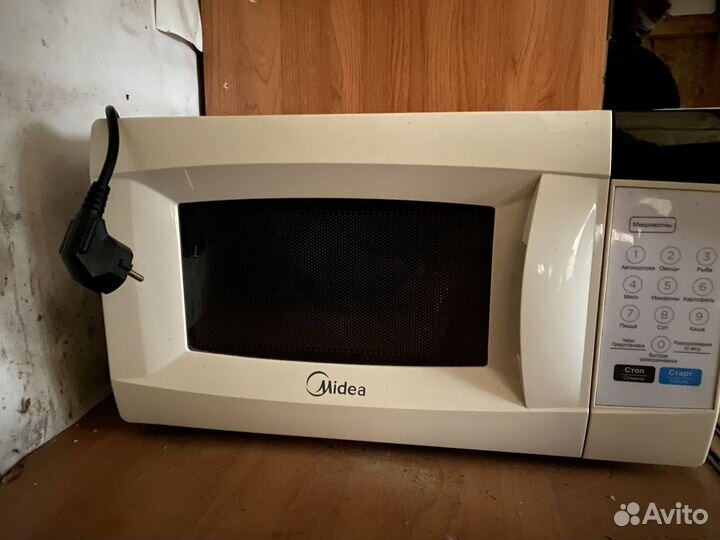 Микроволновая печь Midea