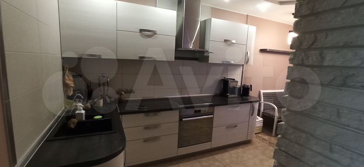 2-к. квартира, 67 м², 10/14 эт.