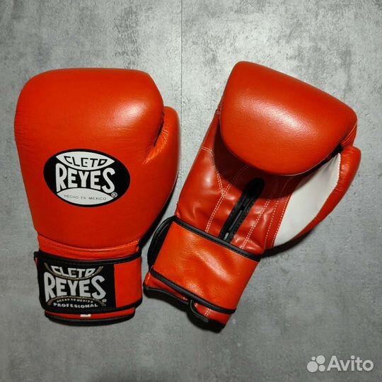 Боксерские перчатки Cleto Reyes Red кожаные