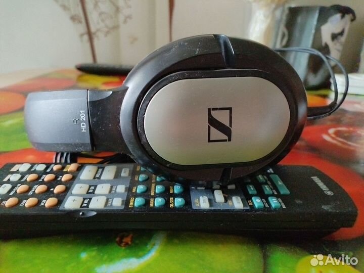 Наушники проводные Sennheiser HD201
