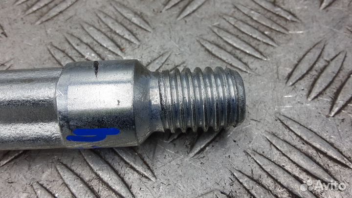 Крюк буксировочный на BMW 5 F10/f11