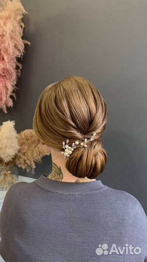 Модель на прическу