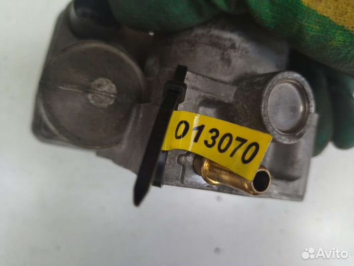 Дроссельная заслонка Renault Megane 2 8200190230,8