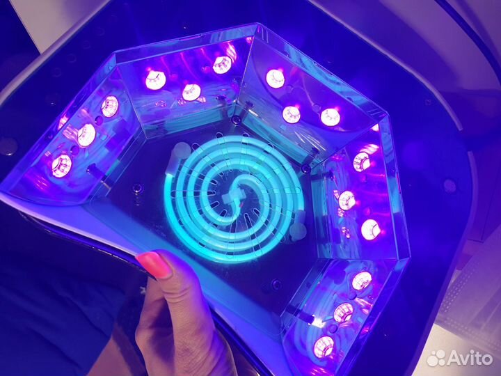 Лампа для гель-лака