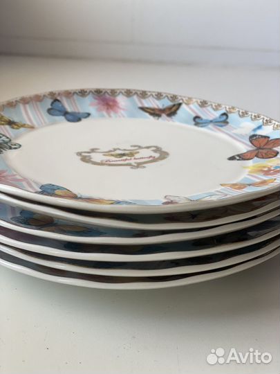 Набор тарелок новый