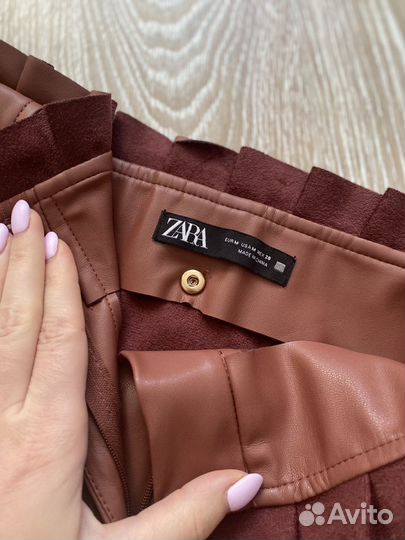 Кожаная юбка zara M