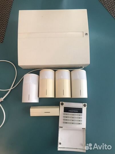 Охранная сигнализация Jablotron