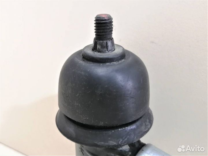 Трапеция стеклоочистителей LADA Largus 2012