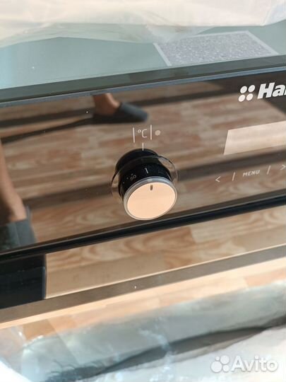 Встраиваемый духовой шкаф Hansa boes 68465