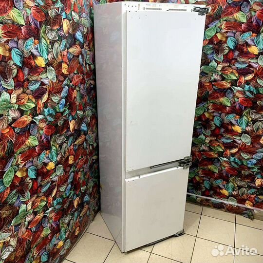 Встраиваемый холодильник б/у Miele с доставкой