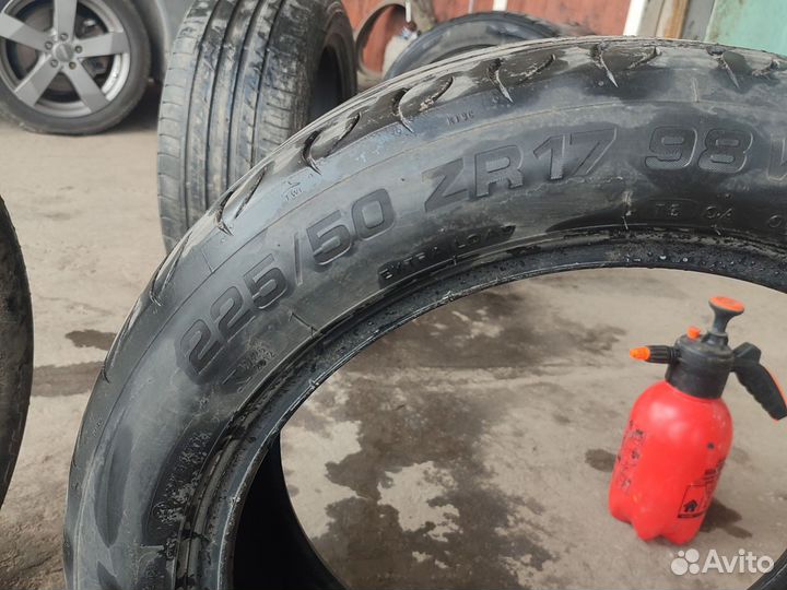 Tigar UHP Ultra High Performance 225/50 R17 98W